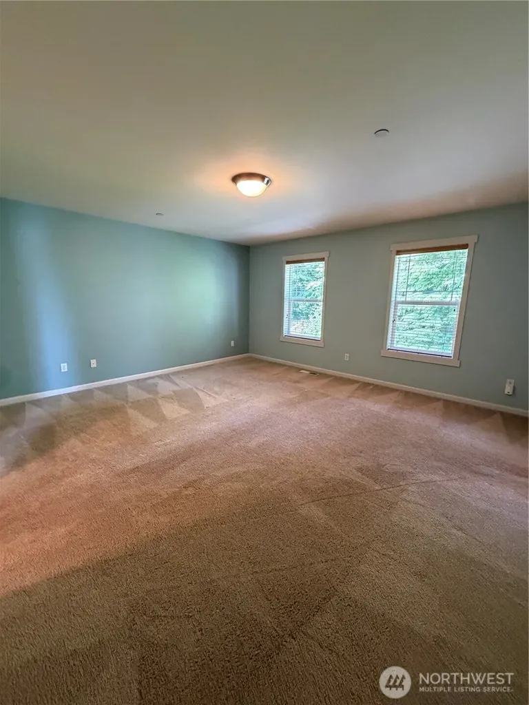 3181 Brown Loop Dupont WA 98327