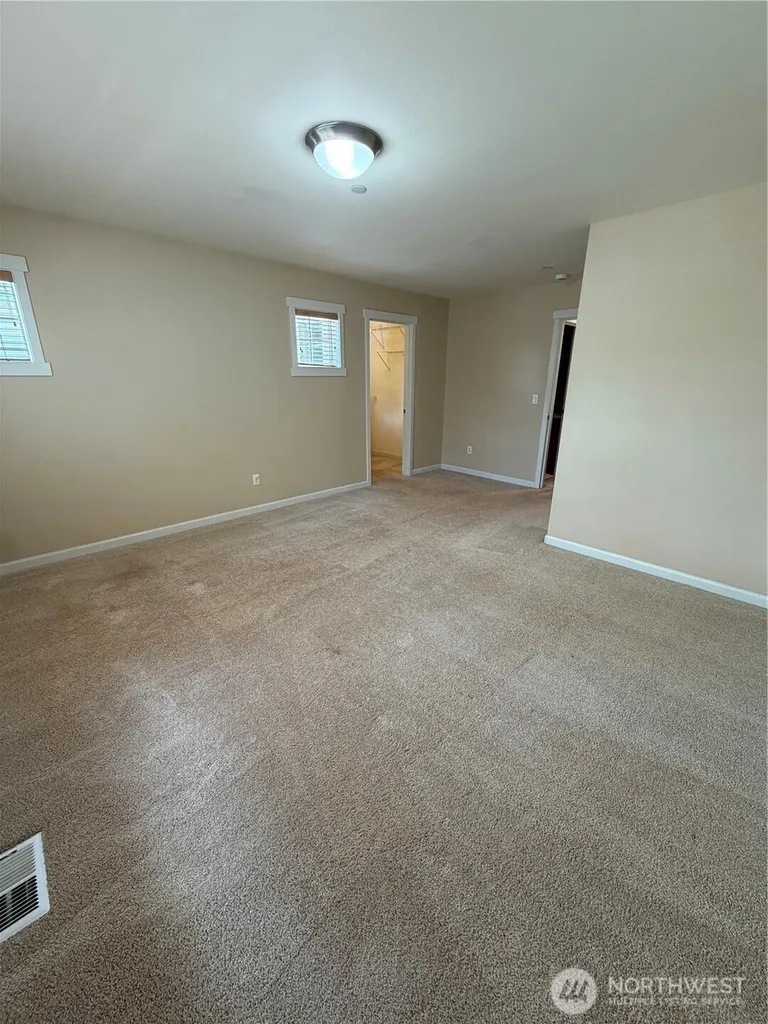 3181 Brown Loop Dupont WA 98327