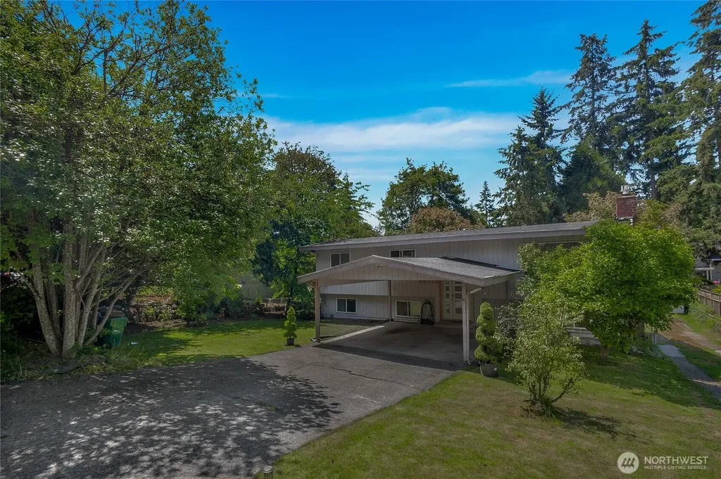 35745 26th Avenue S Federal Way WA 98003