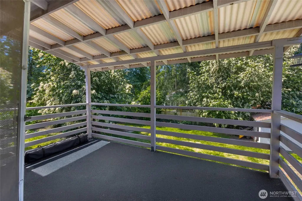 35745 26th Avenue S Federal Way WA 98003