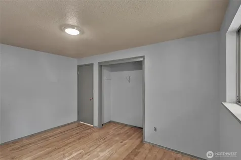 35745 26th Avenue S Federal Way WA 98003