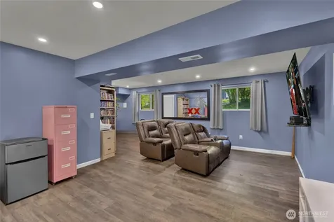 35745 26th Avenue S Federal Way WA 98003