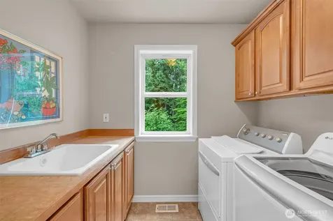 14027 SE 278th Street Kent WA 98042