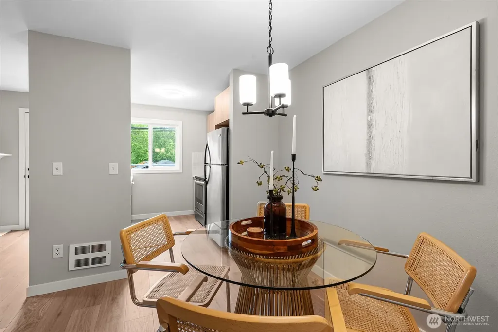 3435 California Avenue SW Seattle WA 98116