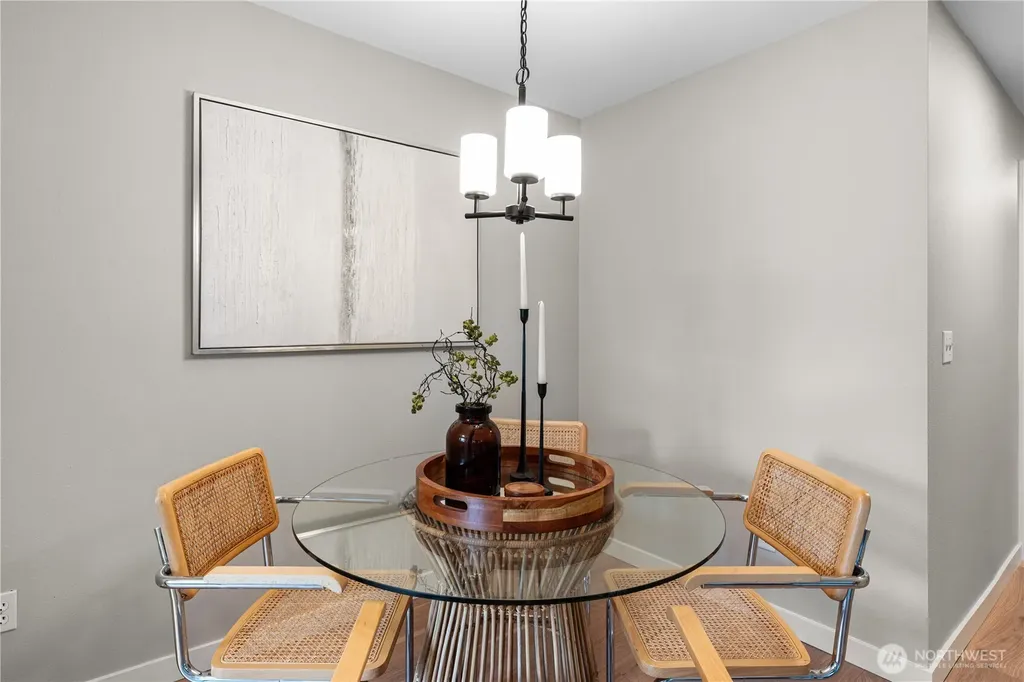 3435 California Avenue SW Seattle WA 98116