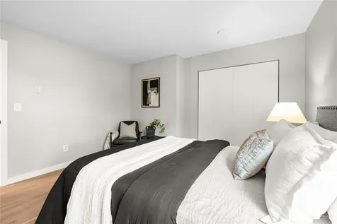 3435 California Avenue SW Seattle WA 98116
