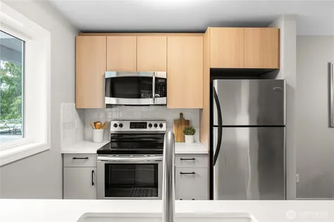 3435 California Avenue SW Seattle WA 98116
