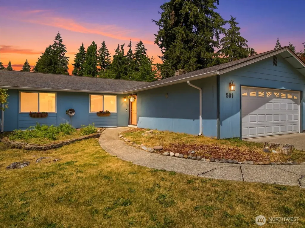 501 Penguin Court SE Lacey WA 98503