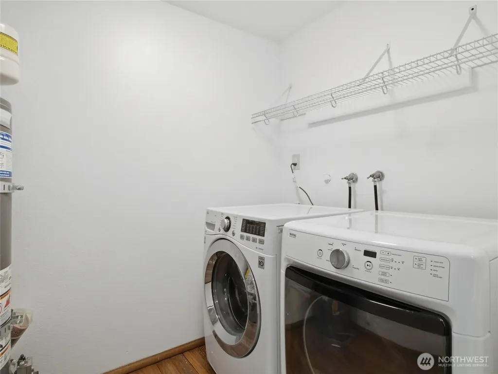 501 Penguin Court SE Lacey WA 98503