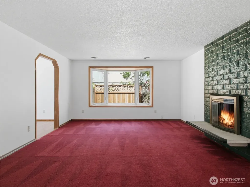 501 Penguin Court SE Lacey WA 98503