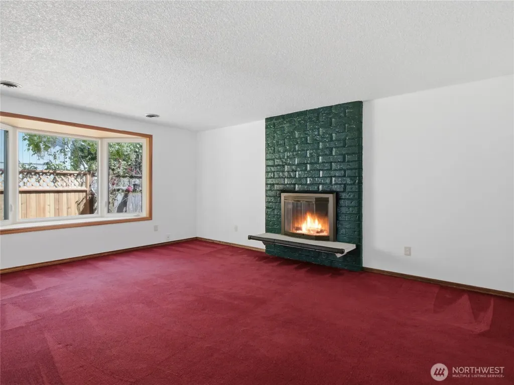 501 Penguin Court SE Lacey WA 98503