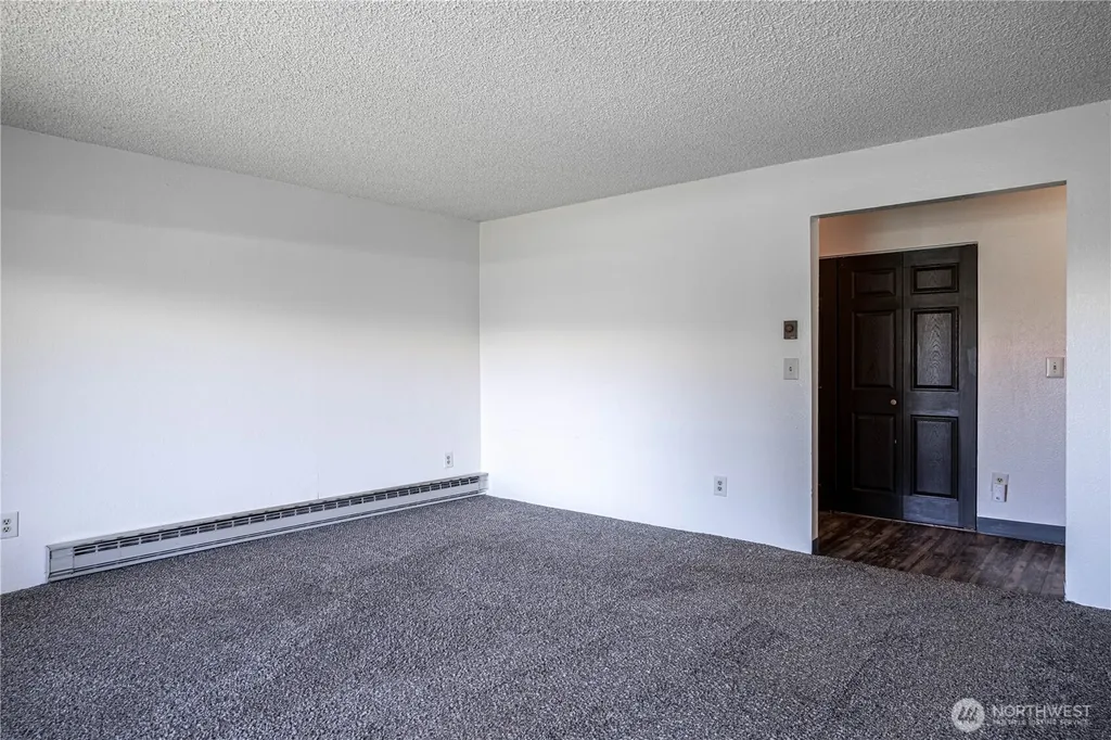 933 N Baker Avenue East Wenatchee WA 98802