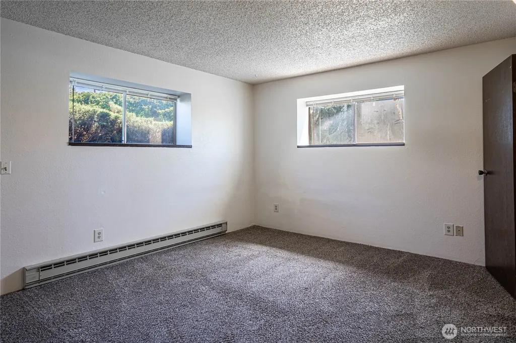 933 N Baker Avenue East Wenatchee WA 98802