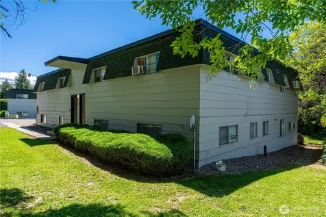 933 N Baker Avenue East Wenatchee WA 98802
