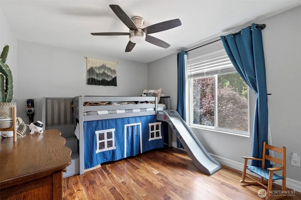 5916 51st Street Ct W University Place WA 98467