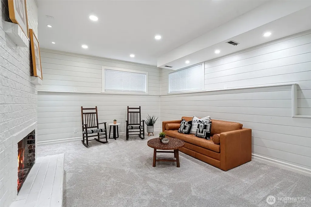 5916 51st Street Ct W University Place WA 98467
