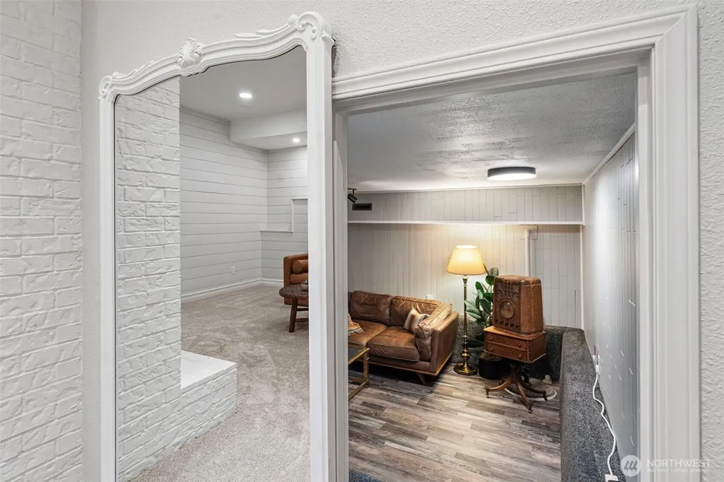 5916 51st Street Ct W University Place WA 98467