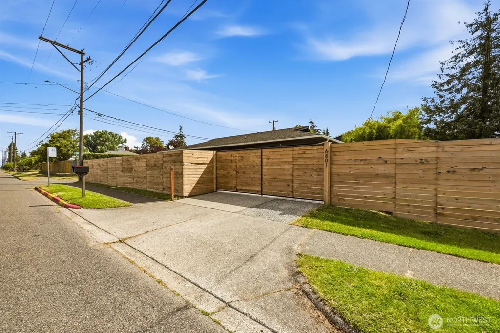 6801 E Mckinley Avenue Tacoma WA 98404