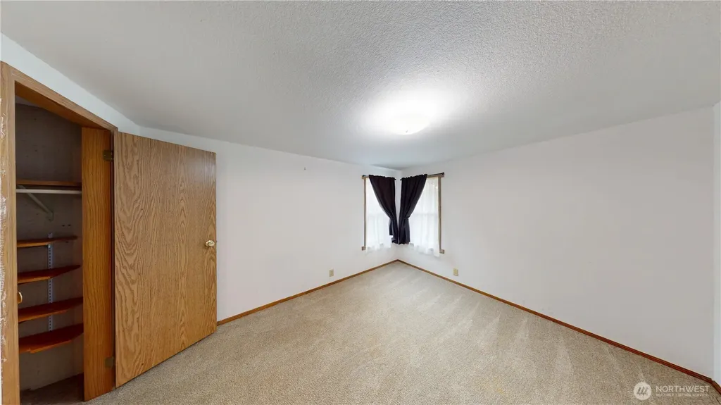 9655 Brookshire Lane Sedro Woolley WA 98284