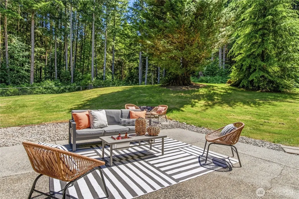 4111 161st Avenue NE Snohomish WA 98290