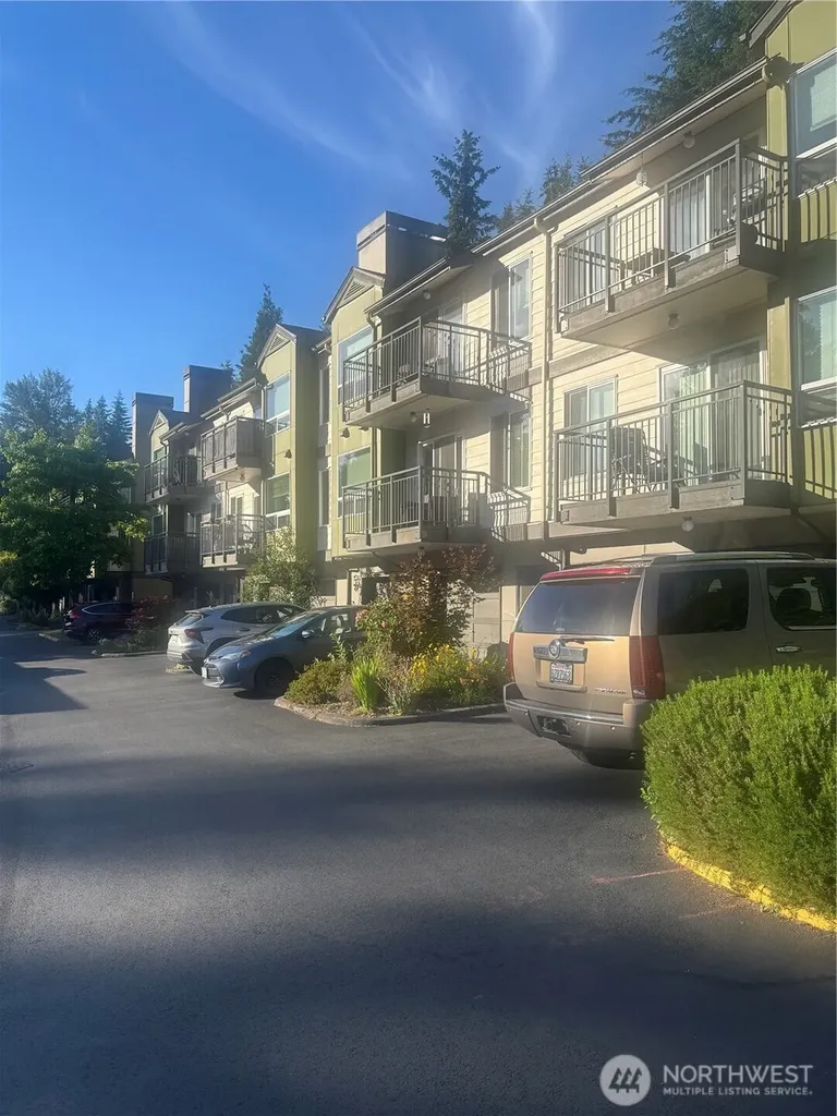 31500 33rd Place SW Federal Way WA 98023