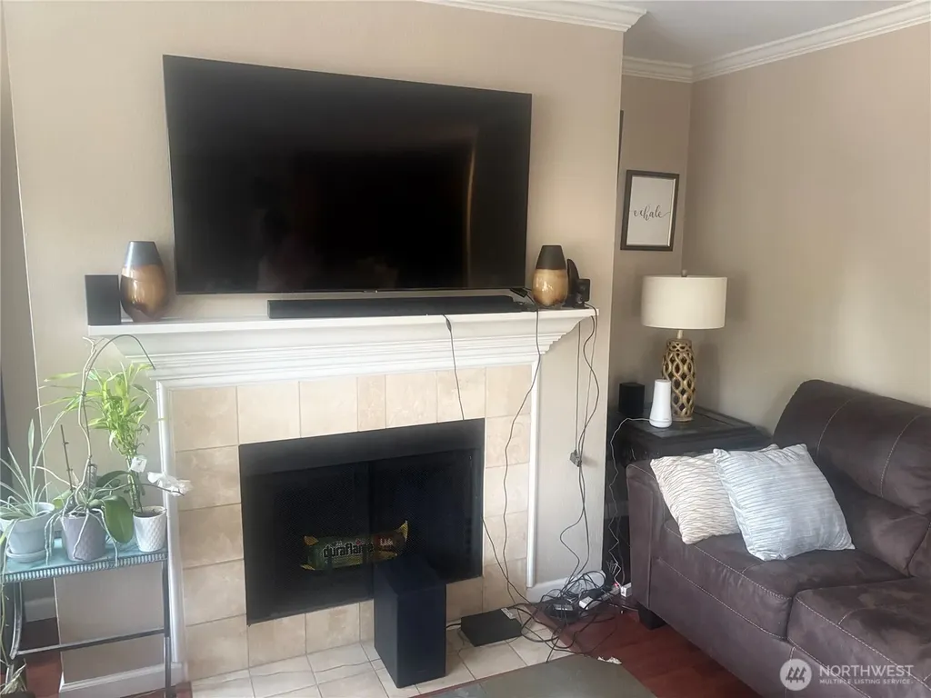 31500 33rd Place SW Federal Way WA 98023
