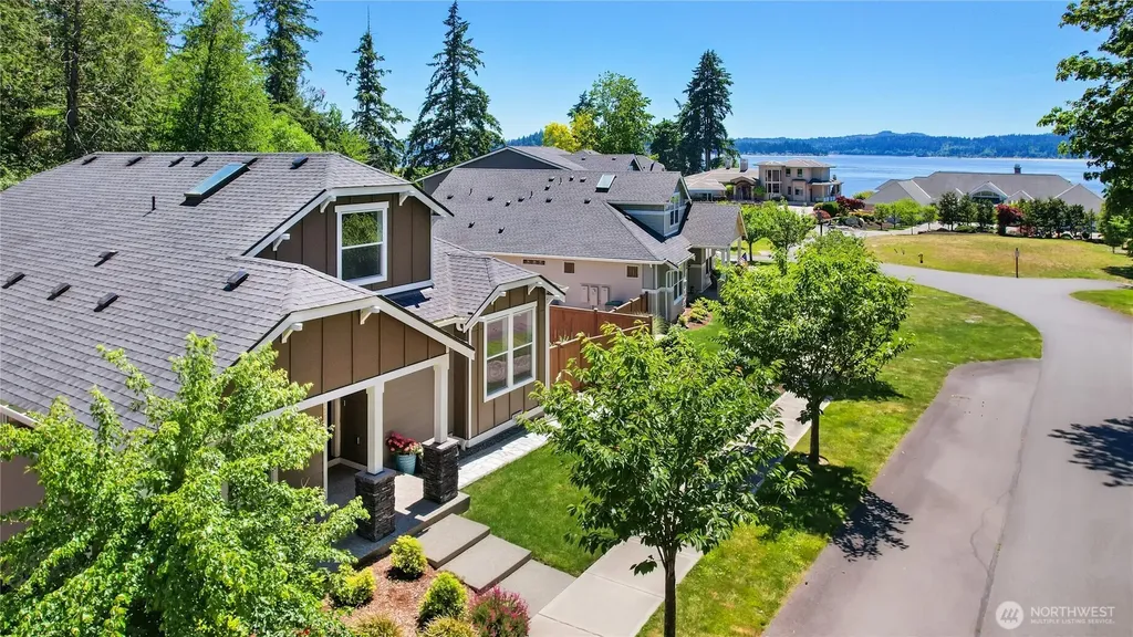 6136 Harbor Inlet Lane NW Bremerton WA 98311