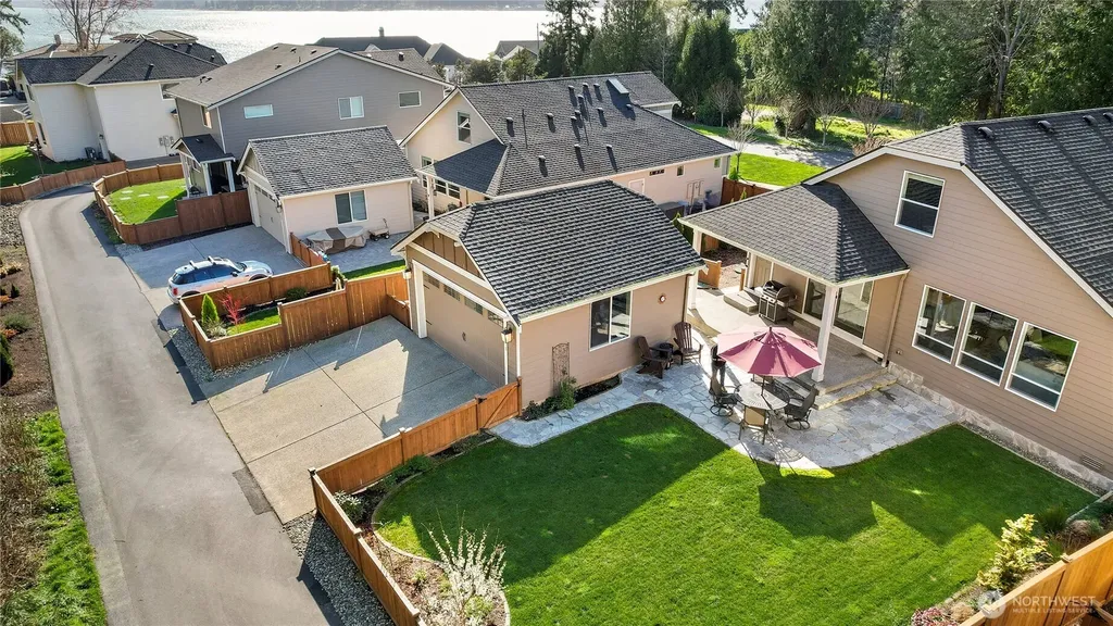 6136 Harbor Inlet Lane NW Bremerton WA 98311