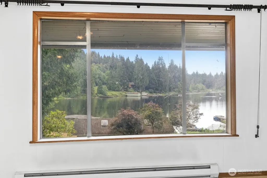 829 SW Lake Roesiger Road Snohomish WA 98290
