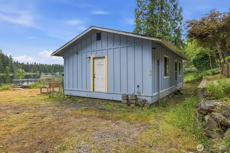 829 SW Lake Roesiger Road Snohomish WA 98290