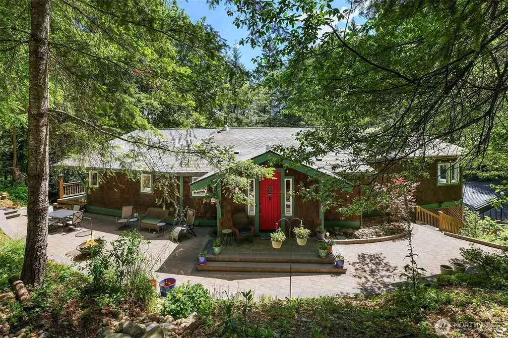 16732 230th Avenue SE Maple Valley WA 98038
