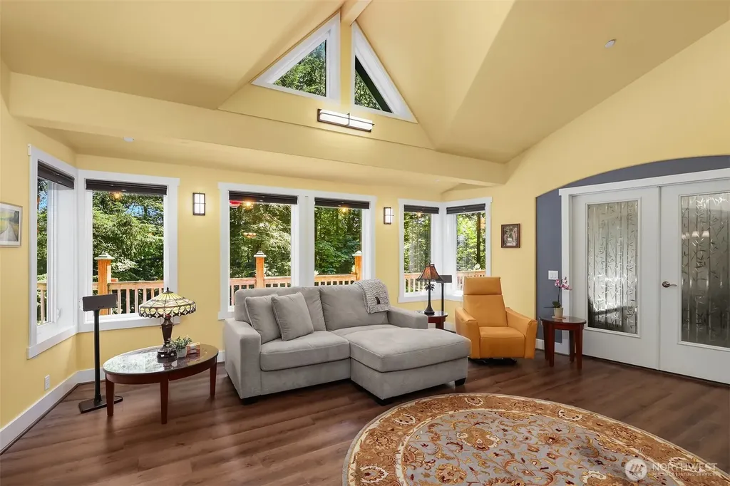 16732 230th Avenue SE Maple Valley WA 98038