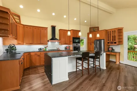 16732 230th Avenue SE Maple Valley WA 98038