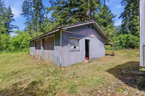 658 Lewis Lane Camano Island WA 98282