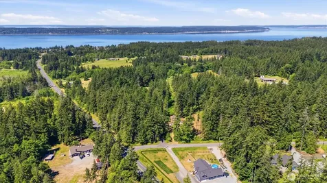 658 Lewis Lane Camano Island WA 98282