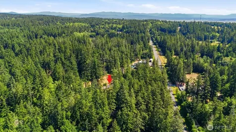 658 Lewis Lane Camano Island WA 98282