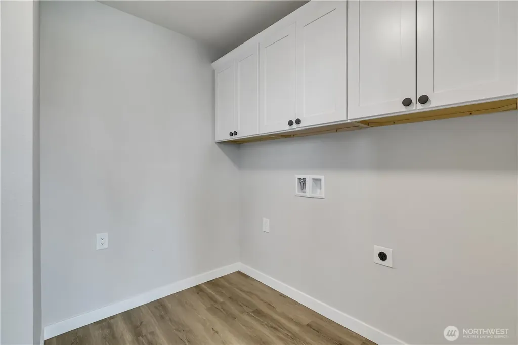 10528 25th Avenue E Tacoma WA 98445