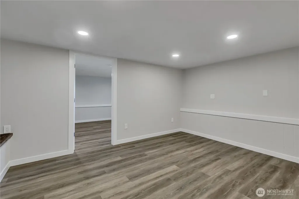 10528 25th Avenue E Tacoma WA 98445