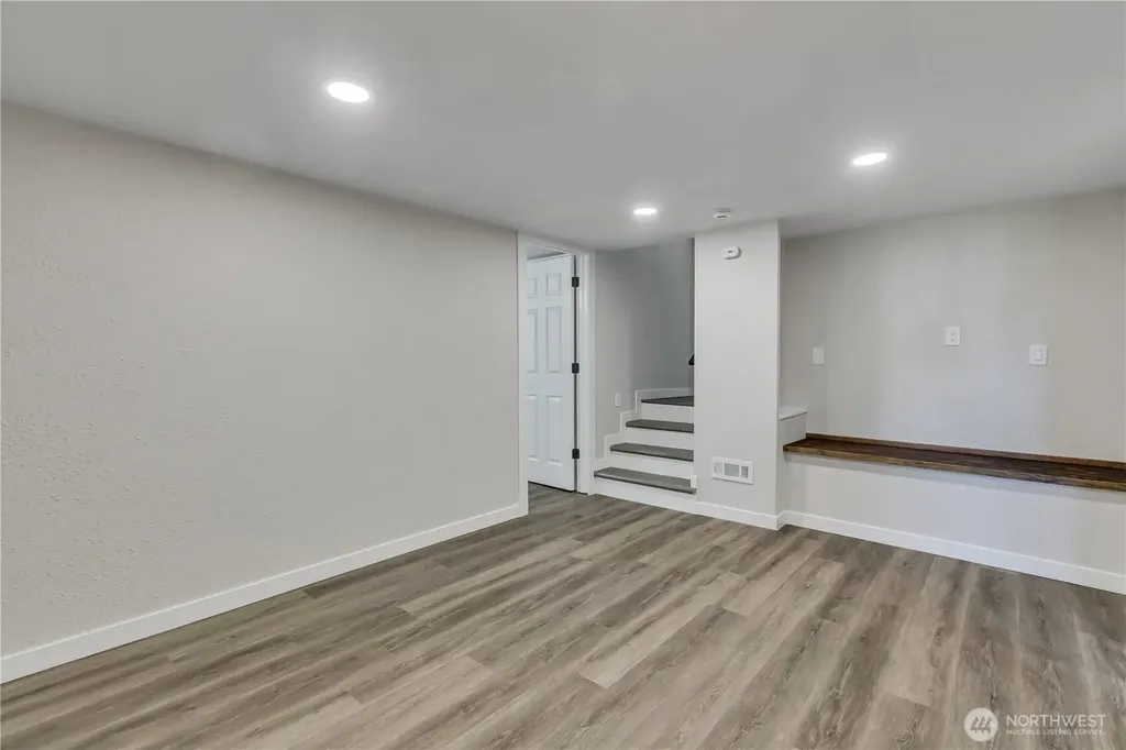 10528 25th Avenue E Tacoma WA 98445