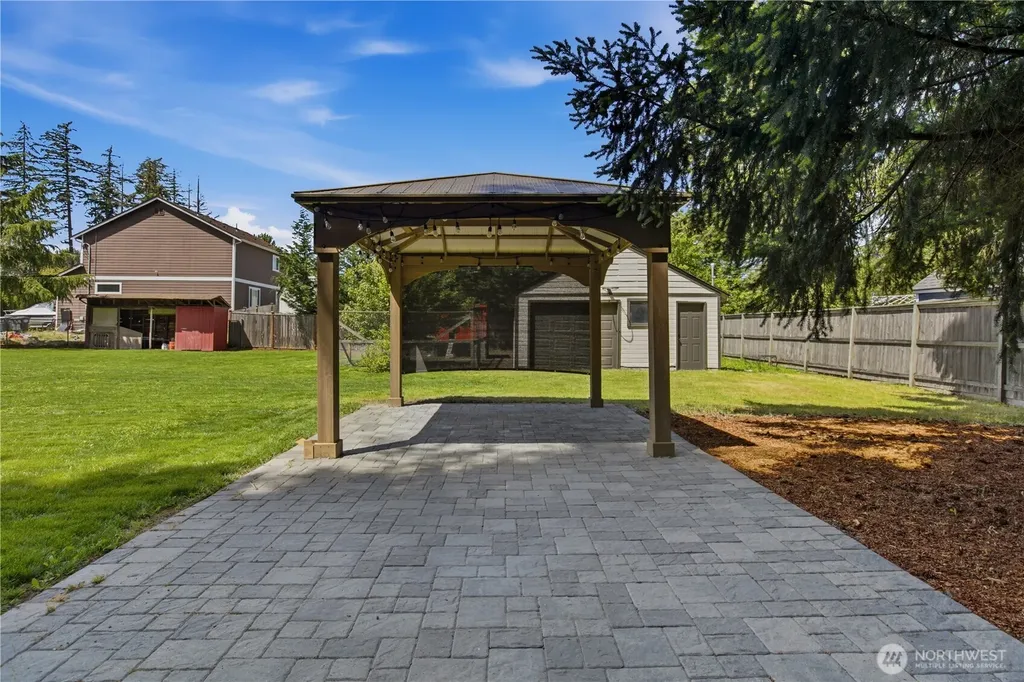 10528 25th Avenue E Tacoma WA 98445
