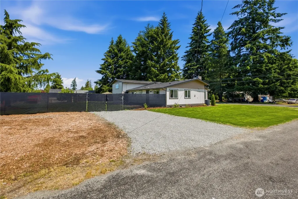 10528 25th Avenue E Tacoma WA 98445