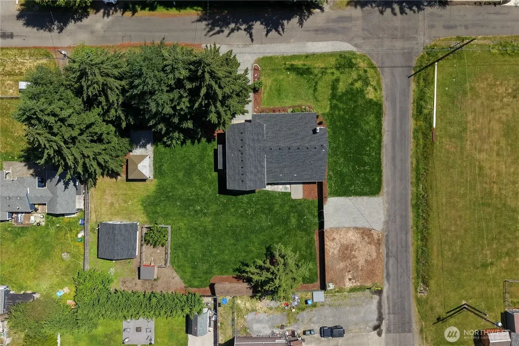10528 25th Avenue E Tacoma WA 98445