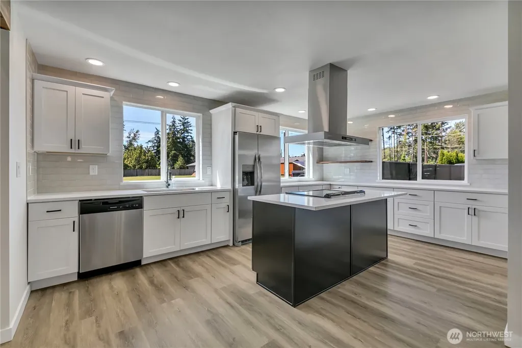 10528 25th Avenue E Tacoma WA 98445