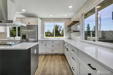 10528 25th Avenue E Tacoma WA 98445
