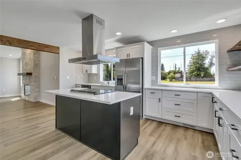10528 25th Avenue E Tacoma WA 98445
