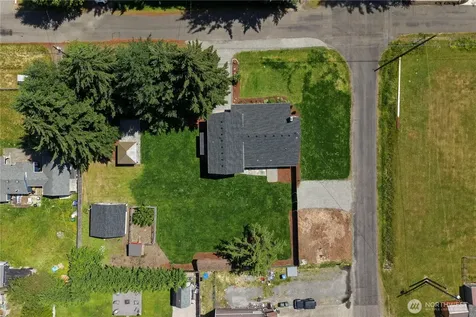 10528 25th Avenue E Tacoma WA 98445