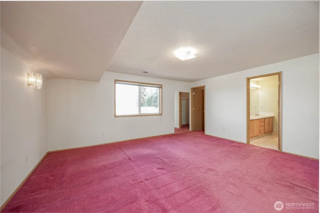 711 NE 175 Avenue Vancouver WA 98684