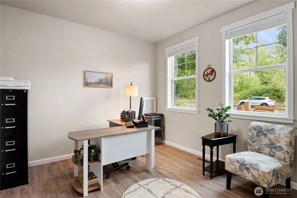 175 Shoreview Drive Kelso WA 98626