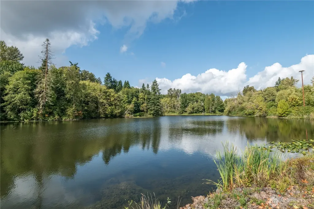 175 Shoreview Drive Kelso WA 98626