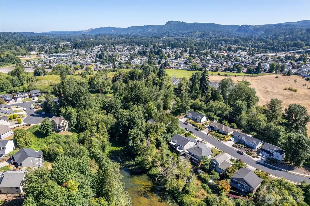 175 Shoreview Drive Kelso WA 98626